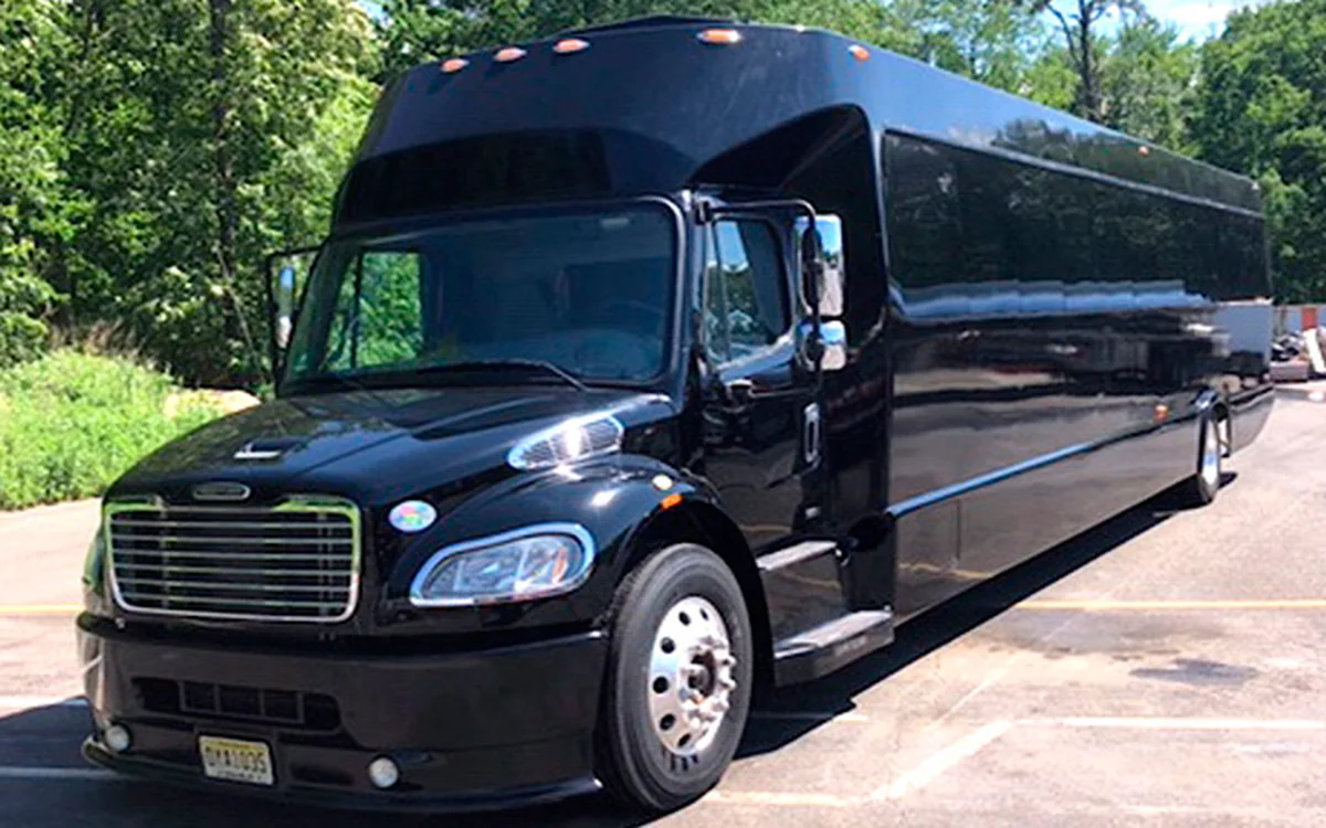 The Land Yacht Party Bus vehicle view
