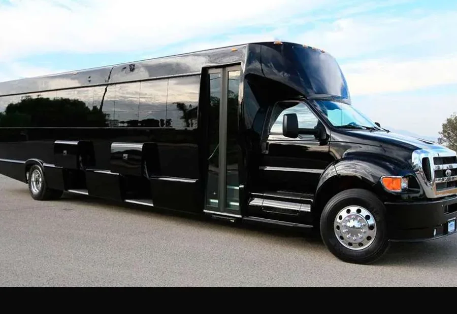 The Royale Party Bus vehicle view