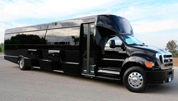 party-bus-tampa-royale30p-home-600x341